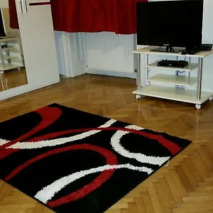  Apartamento Goldfisch Central Park Austria